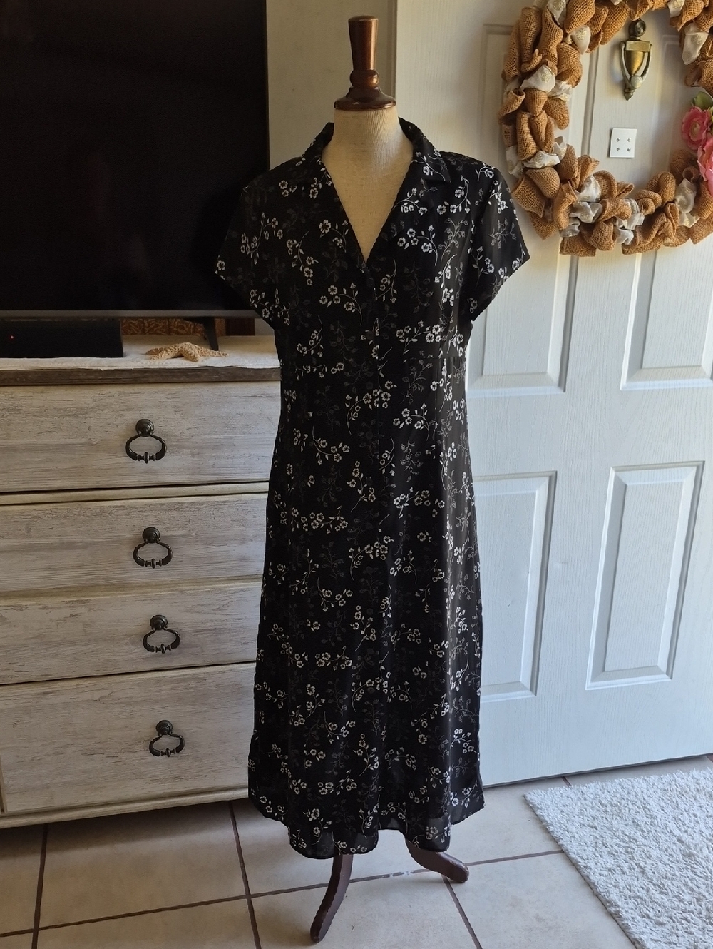 Black Floral Button-Front Midi Dress